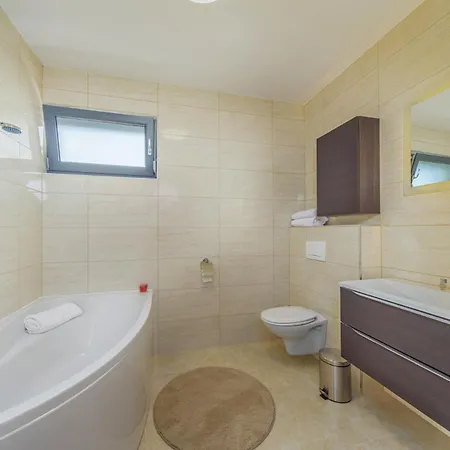Villa Aurora Paklenica Starigrad Paklenica