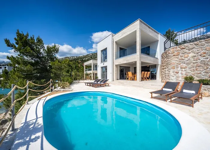 Aurora Paklenica 빌라